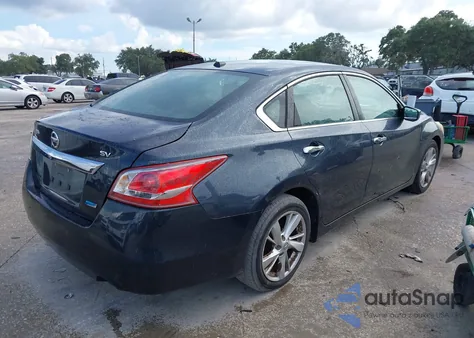 2013 Nissan Altima 2.5 Sv z USA, uszkodzony, nr VIN 1N4AL3AP4DC210586